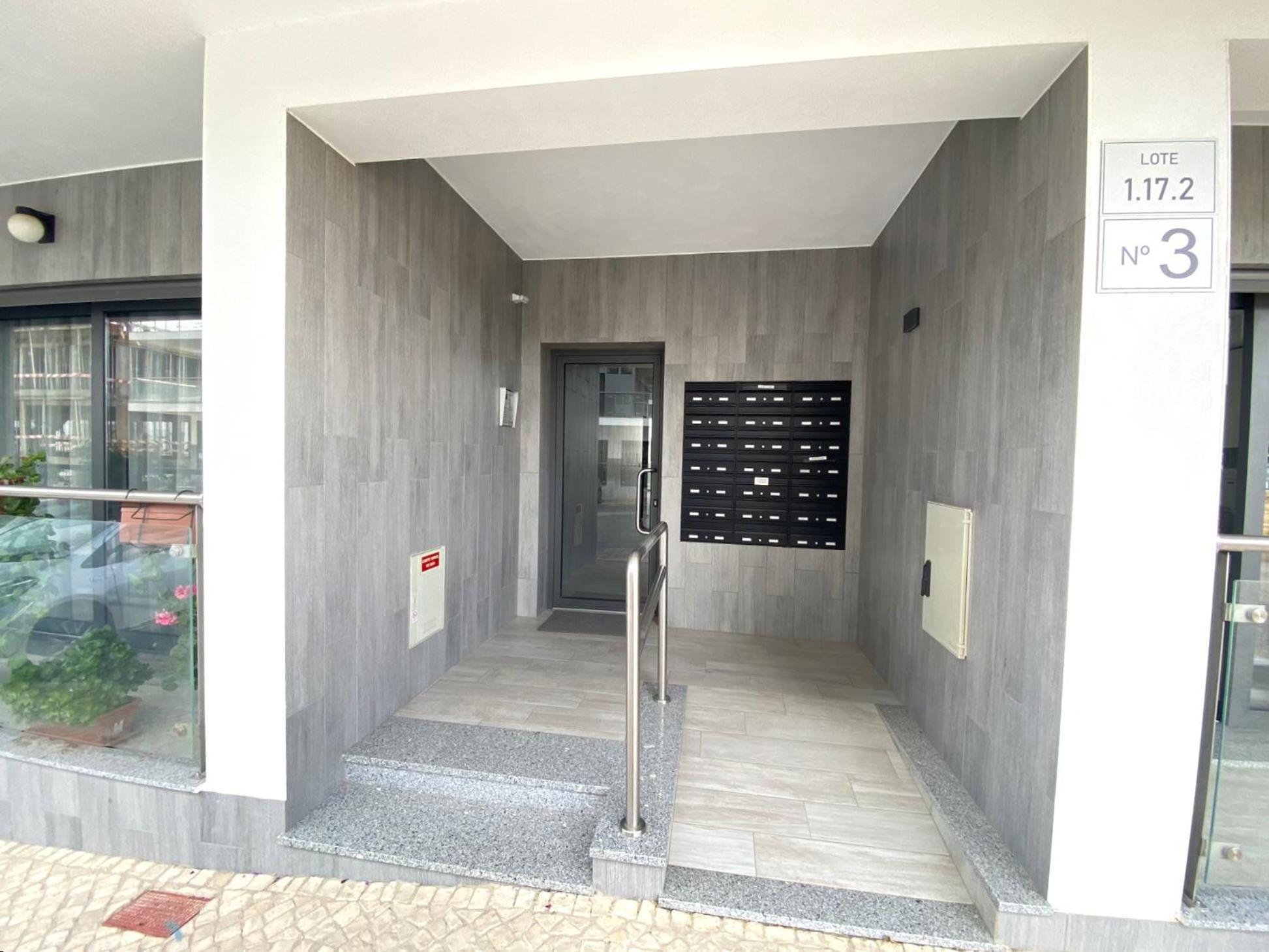 Quarteira Modern By Homing Apartment Luaran gambar
